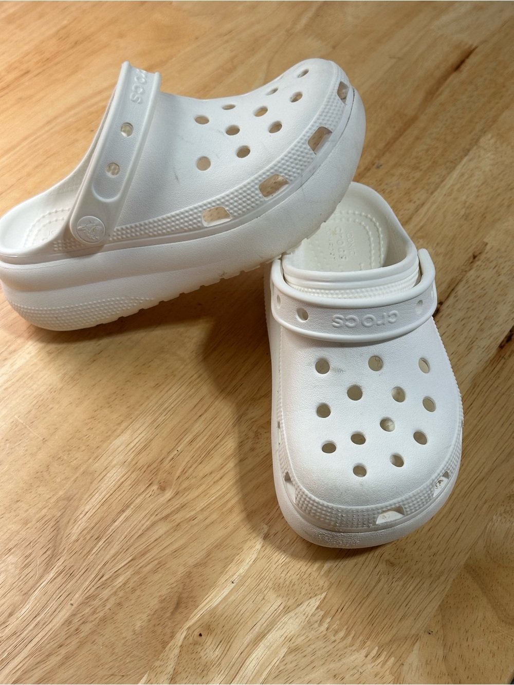 CROCS Classic Kids White Clogs